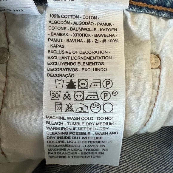 Levi's 501 Denim Cutoff Shorts Vintage with Button Fly Size 33 - Picture 13 of 14